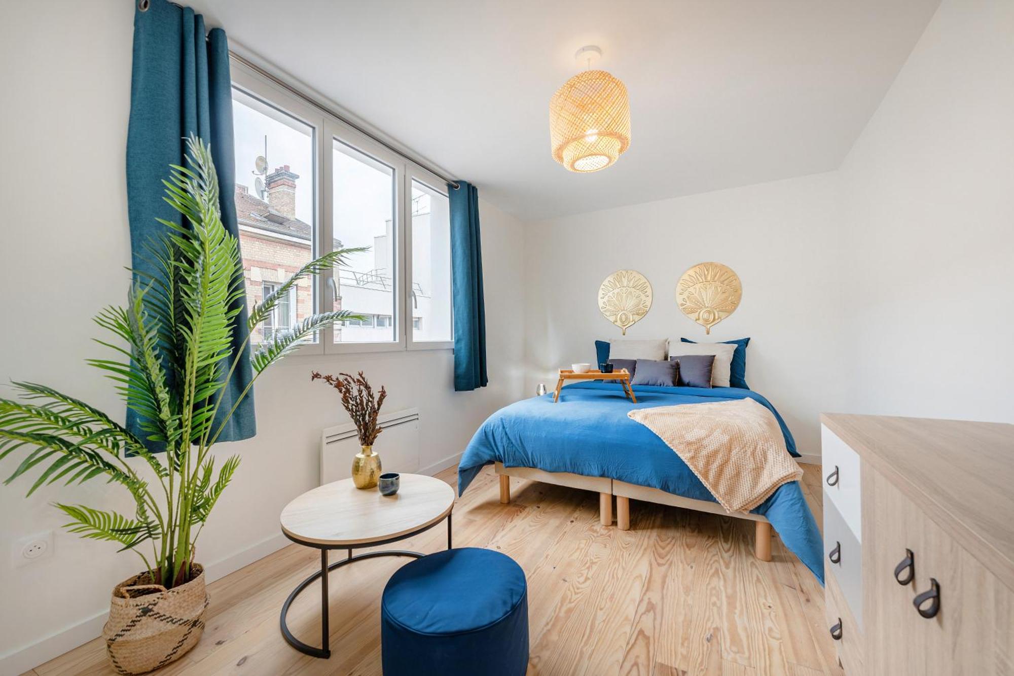 Studio Lumineux En Centre Ville Soissons Exterior photo